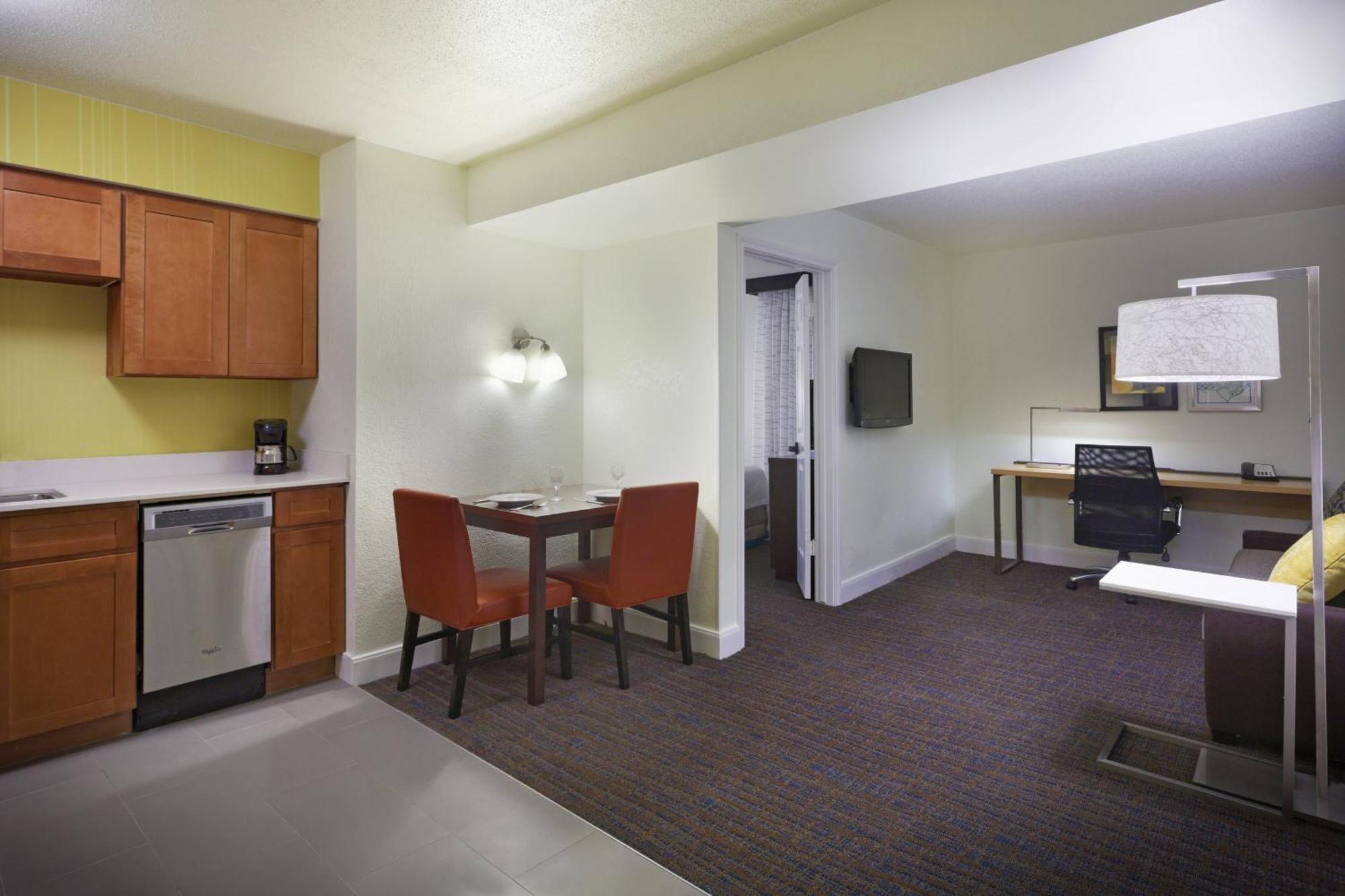 Residence Inn Houston By The Galleria Buitenkant foto